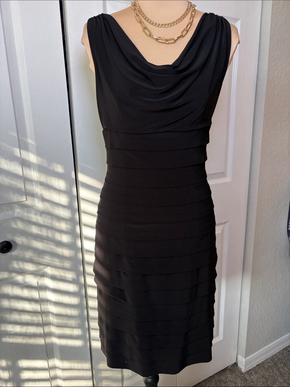 American Living Black midi dress size 2 sleeveless Bodycon styling slimming